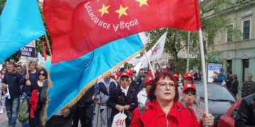 Proslava međunarodnog praznika rada u sisku, sa suzama u očima