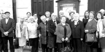 Donji miholjac: dva sata komedije