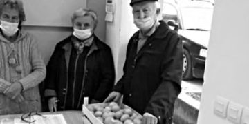 Rugvica: božićnica i mandarine