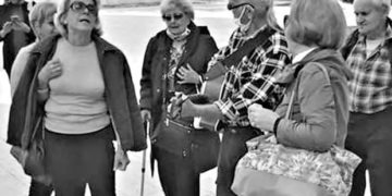 Split: pjesmom kroz skradin