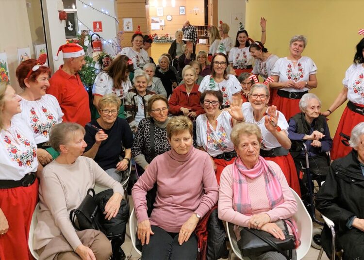 Posjet domu umirovljenika