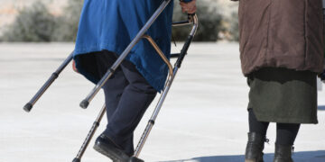 Država naknadu za siromašne bez mirovine uvjetuje – bankovnim računom