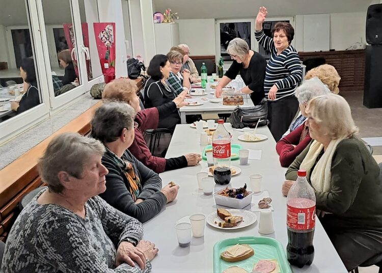Groznica petkove večeri