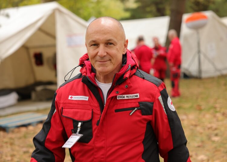 Spasitelji siromašnih i zanemarenih