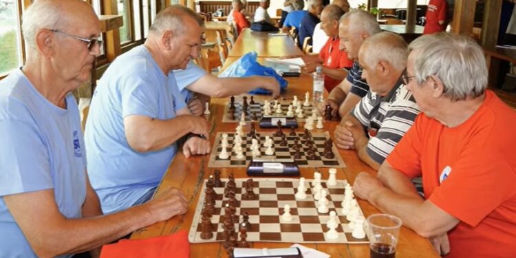 Svakome po neka medalja