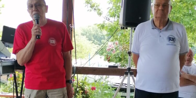 Svakome po neka medalja