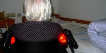 Nemoj baciti mamu u dom