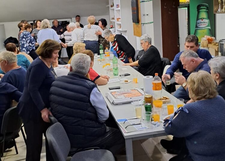 Vrijeme je za jabuke