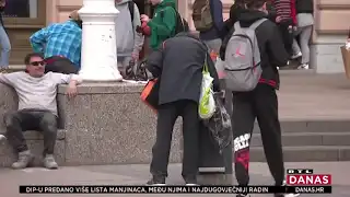 Političari vabe umirovljenike sitnim pogodnostima