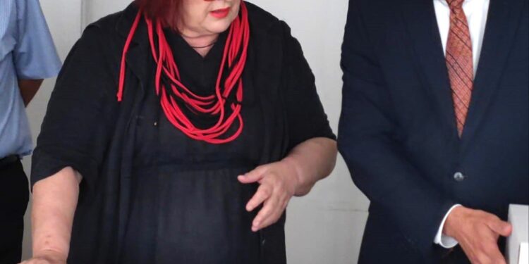 Uručena peticija “Veće mirovine odmah!” ministru Piletiću