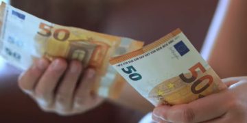 UVODNA RIJEČ: (Ne)zadovoljstvo zbog 50 eura uskrsnice