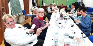 Tajne dekupaža na staklu