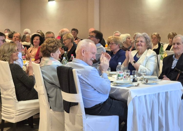 Uspješno ugođena skupština