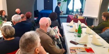 Zabavna večer uz prezentaciju