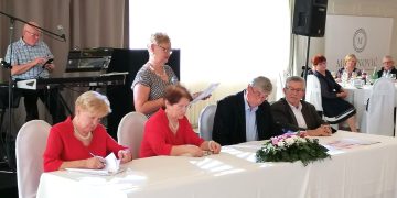 Uspješna skupština i izlet