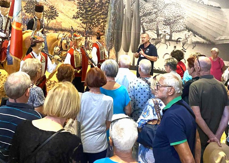 Obilazak grada Alkara