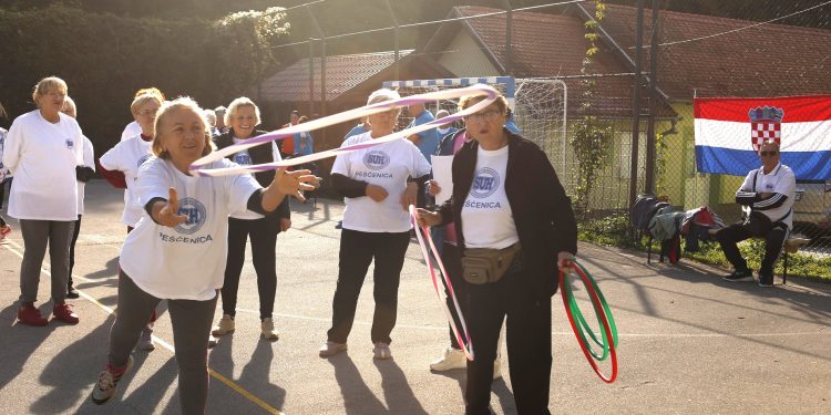 Zlato za ekipu iz Oporovca