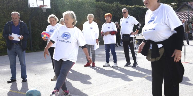 Zlato za ekipu iz Oporovca