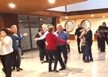 “Ples po starinski”