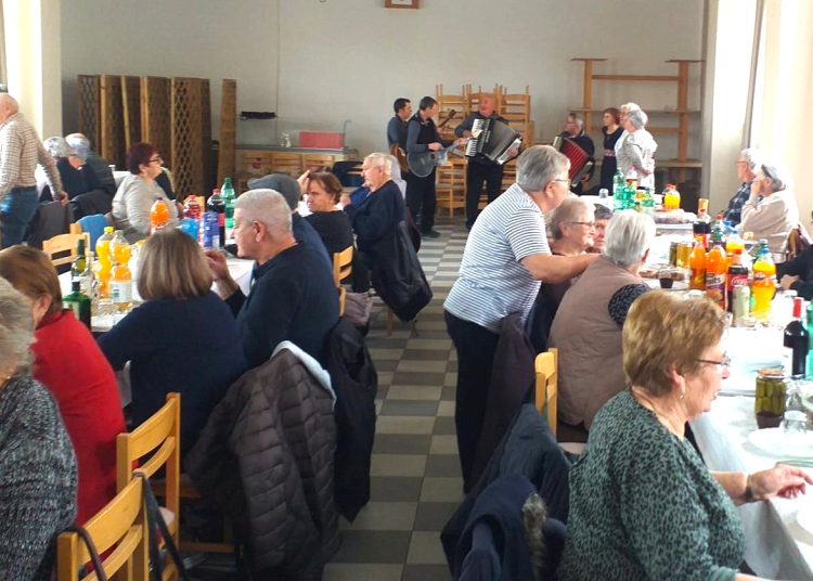 Vesela pokladna zabava