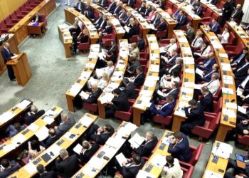 Saborske mirovine porasle za 1.070 eura u zadnjih pet godina!